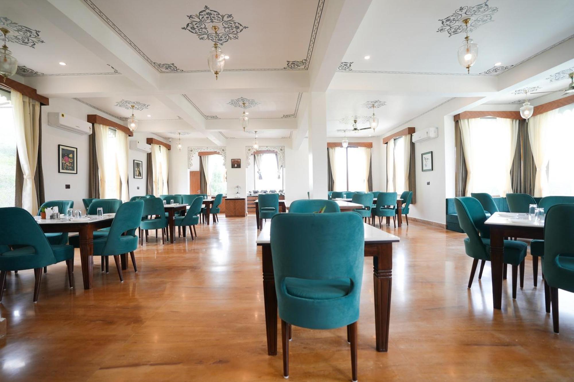 Maangarh Resorts Udaipur Exterior foto