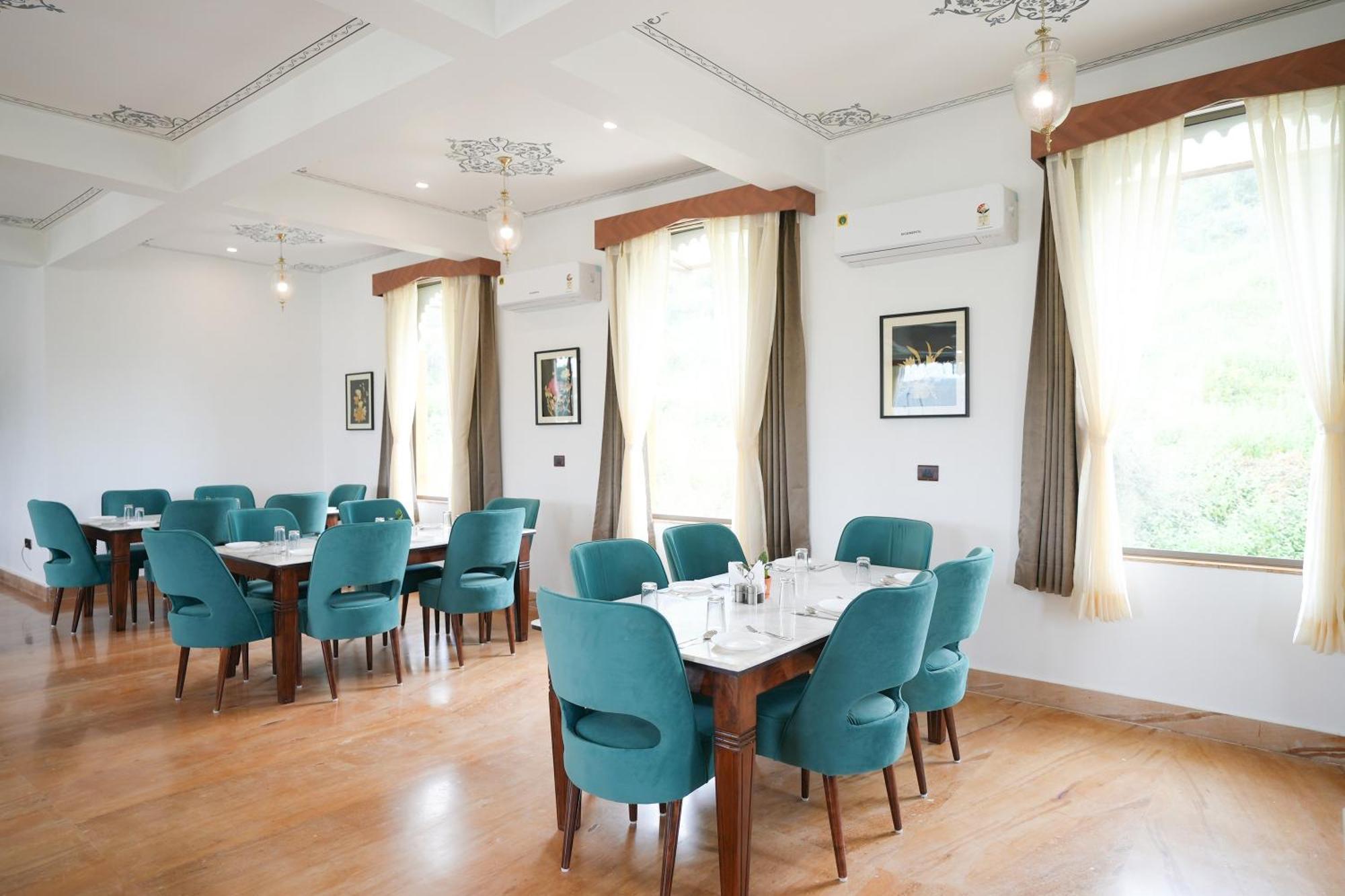 Maangarh Resorts Udaipur Exterior foto